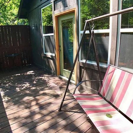 Chateau Treehouse #11 @ Oak Crest Cottages And Treehouses 유레카 스프링스 외부 사진